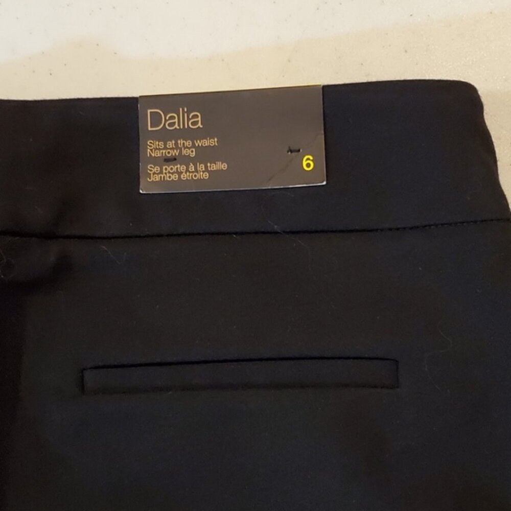 Dalia Ladies' Comfort Fit Sits at Waist Slim Leg Stretch Pull On Pant - Picture 5 of 7